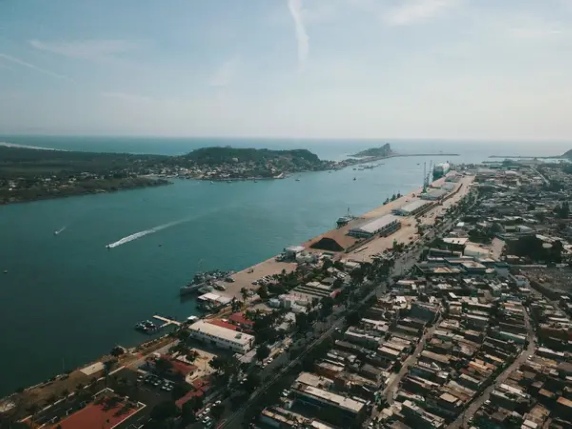 Puerto de Carga y Cruceros Mazatlan